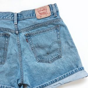 Levi's cuffed light wash shorts